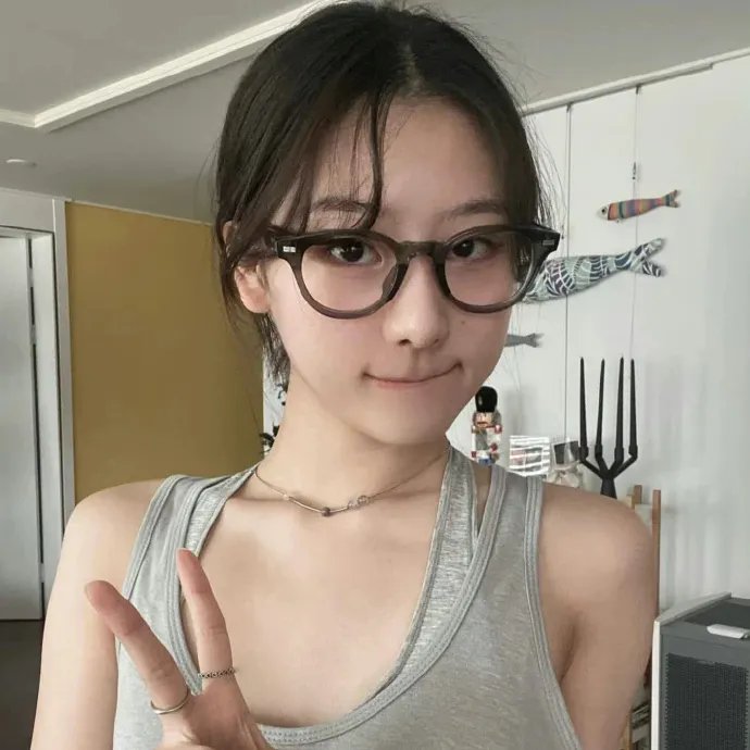 女仁医